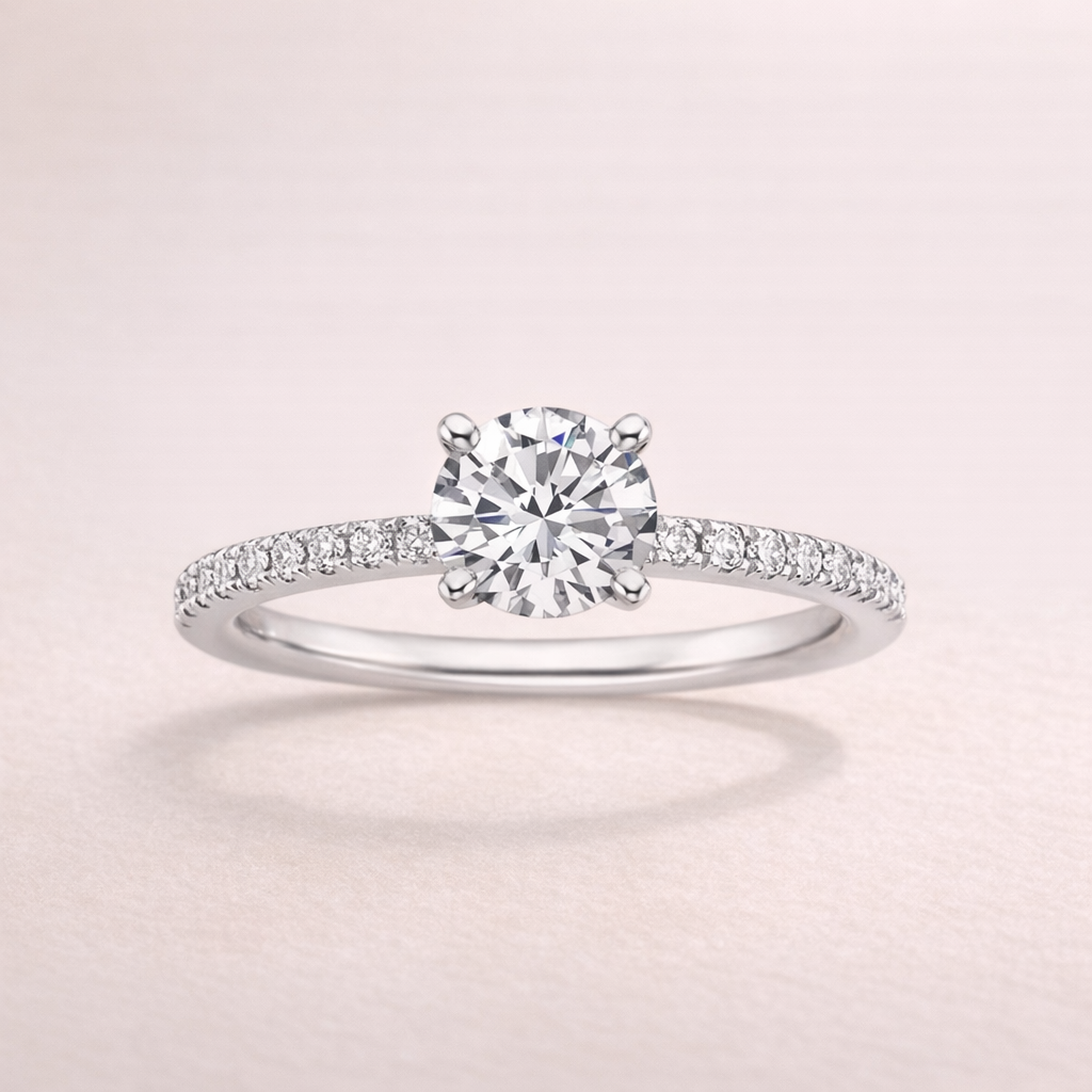 Bague Round Solitaire Élégance